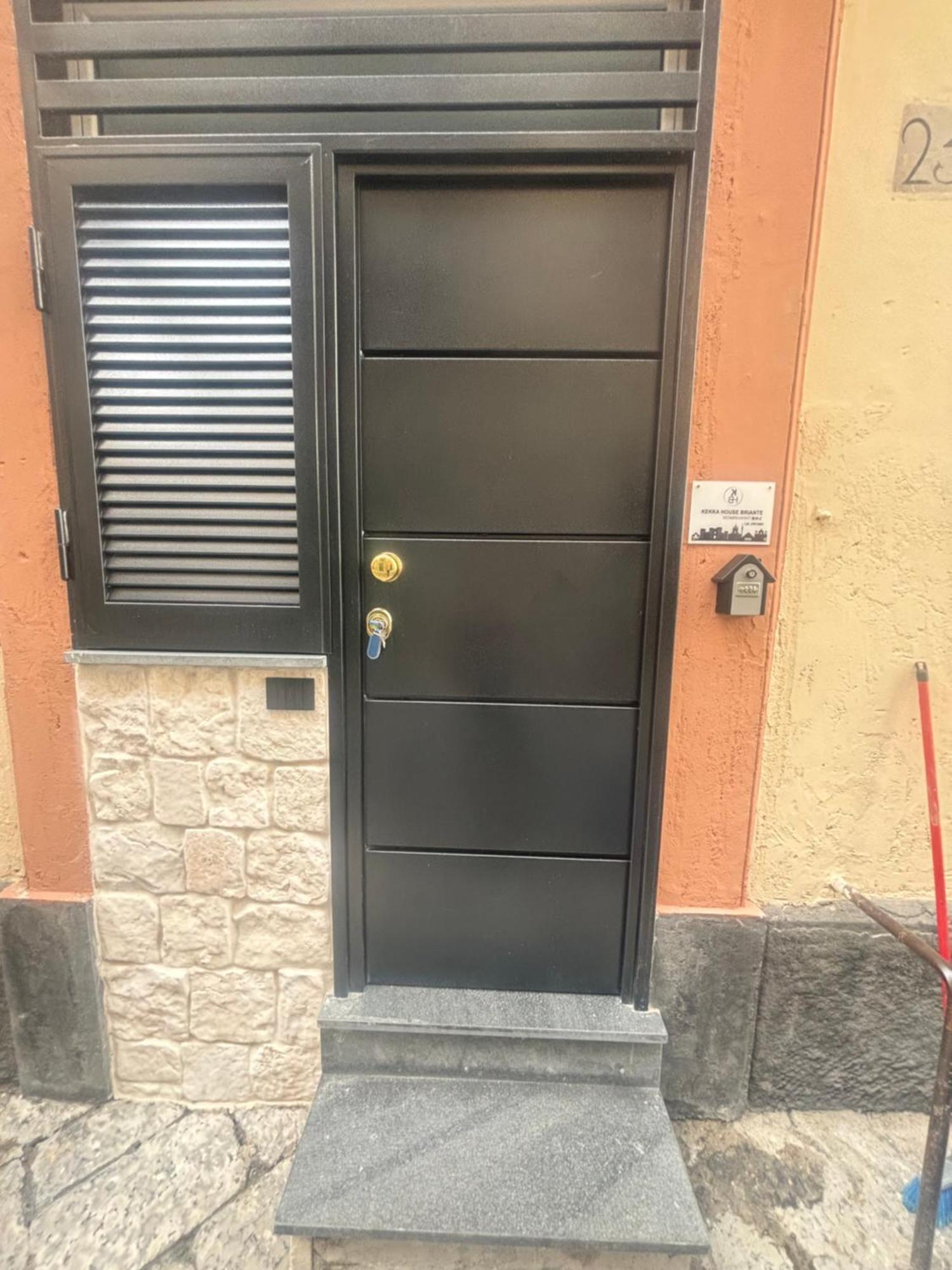 Apartamento Kekka House Briante Nápoles Exterior foto